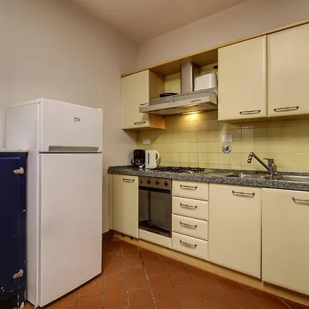Apartment Piazza Mentana Elegant With *